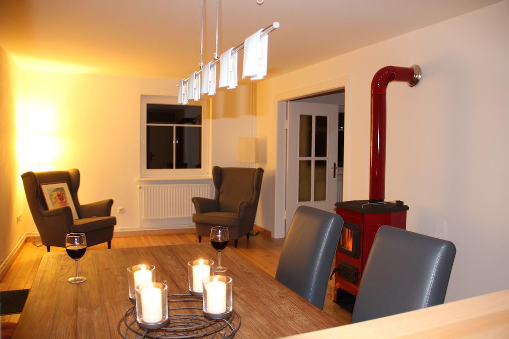 Die Kleine Villa Zimmert Extérieur photo